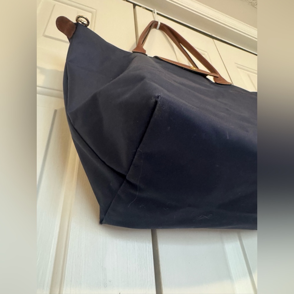 LONGCHAMP Le Pliage Original M Tote Bag in Navy - Picture 4 of 8